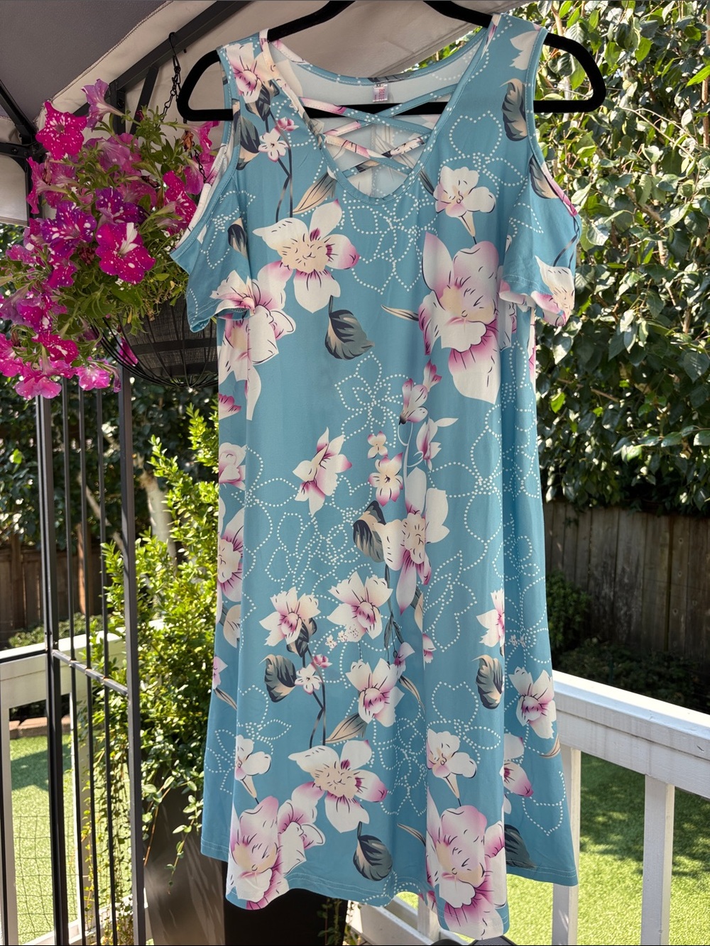 Bluetime Dress Blue Floral Blossom Pattern Cold-Shoulder Crisscross Vneck Medium